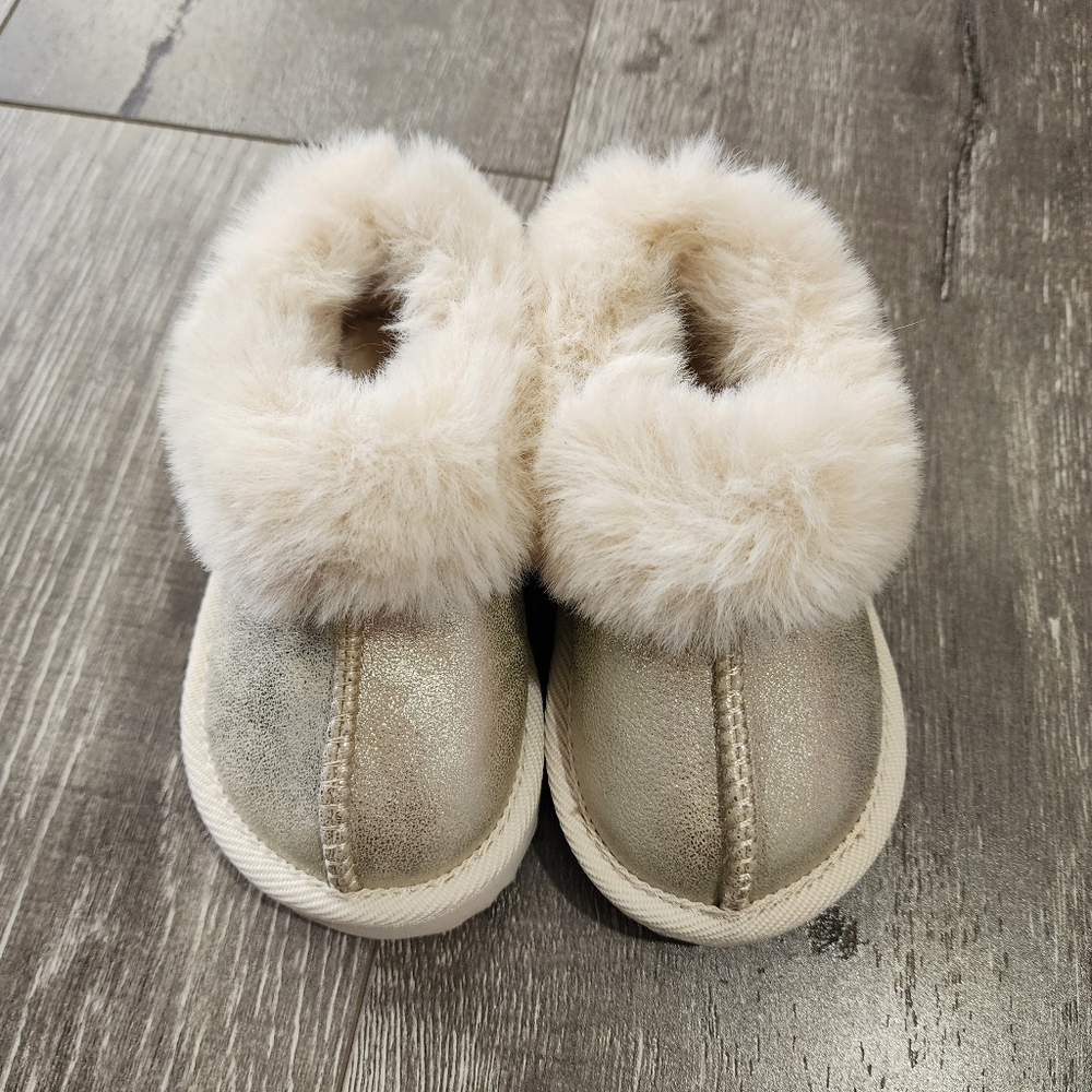 Target Toddler Slippers C5